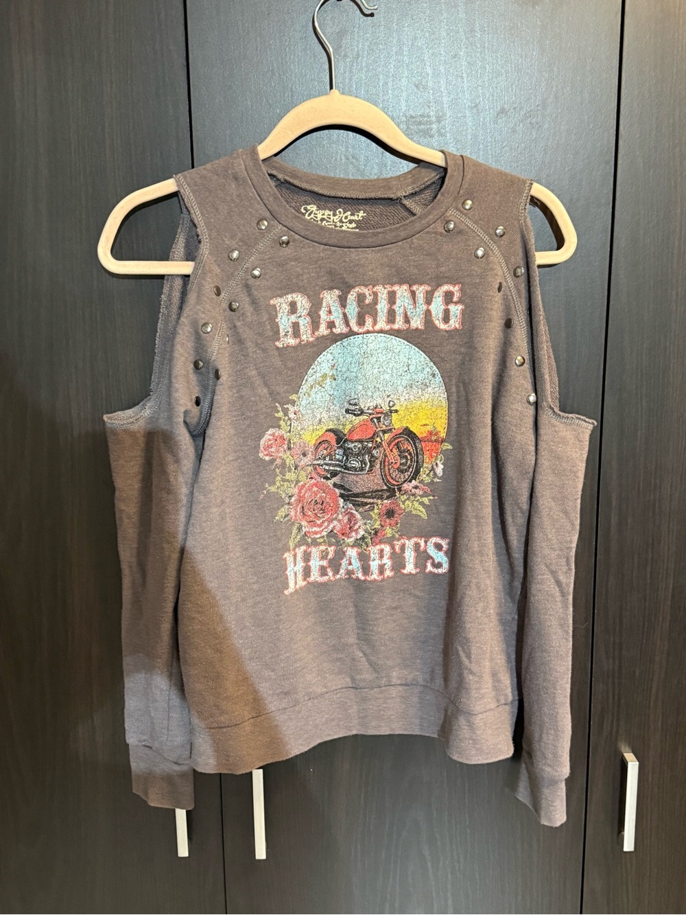 Gypsy Hearts Off shoulder sweater - wmns small